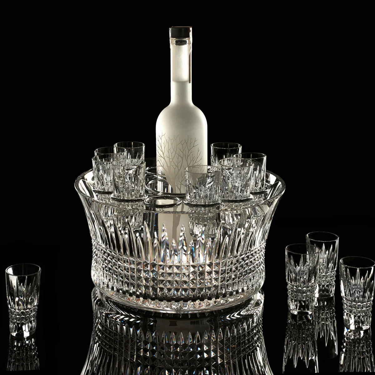 Waterford Crystal Waterford Lismore Diamond Vodka Set With 6 Shot Crystal Glasses And Chill Crystal Bowl 1 Waterford Crystal Waterford Lismore Diamond Vodka Set With 6 Shot Crystal Glasses And Chill Crystal Bowl
