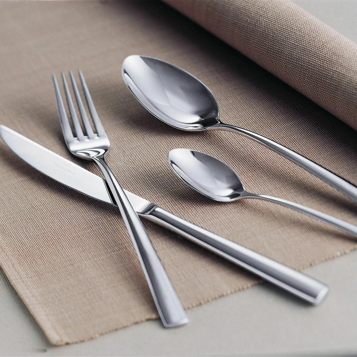 Villeroy And Boch Piemont Cutlery 40 Pc Set 3 Villeroy And Boch Piemont Cutlery 40 Pc Set - Image 3