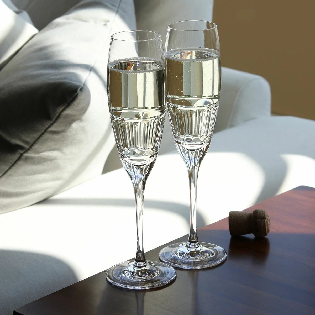 Cashs Crystal Cashs Ireland Dunloe Champagne Toasting Flutes, Pair 2 Cashs Crystal Cashs Ireland Dunloe Champagne Toasting Flutes, Pair - Image 2