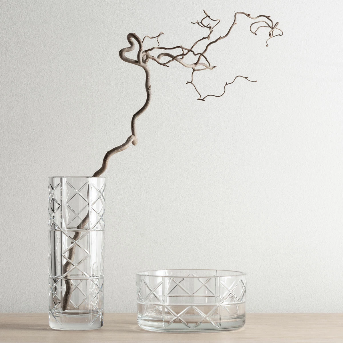 Orrefors Kosta Boda Orrefors Explicit Checks 9" Bowl 3 Orrefors Kosta Boda Orrefors Explicit Checks 9" Bowl - Image 3